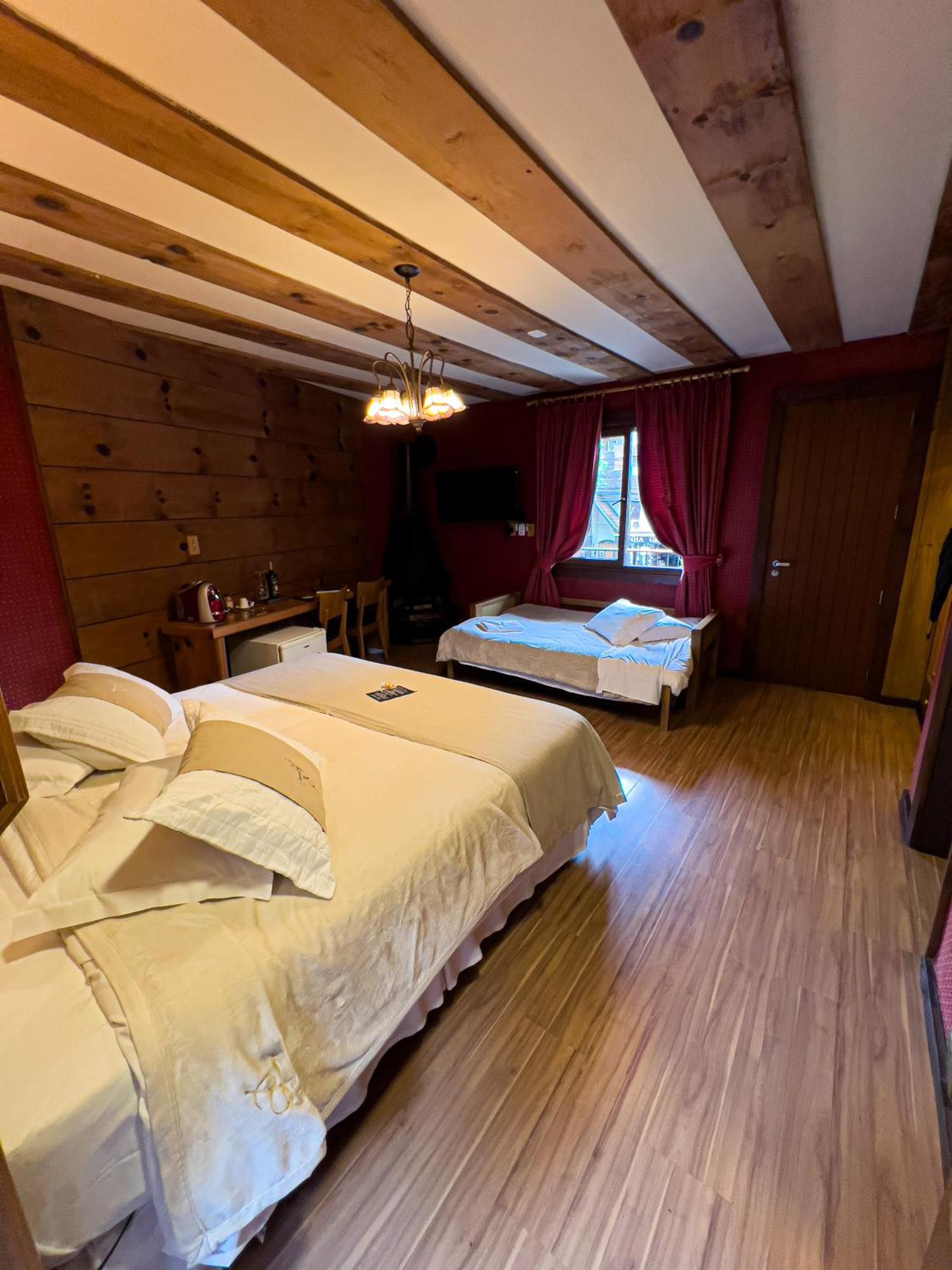 Hotel Giardino Di Pietra Gramado Buitenkant foto